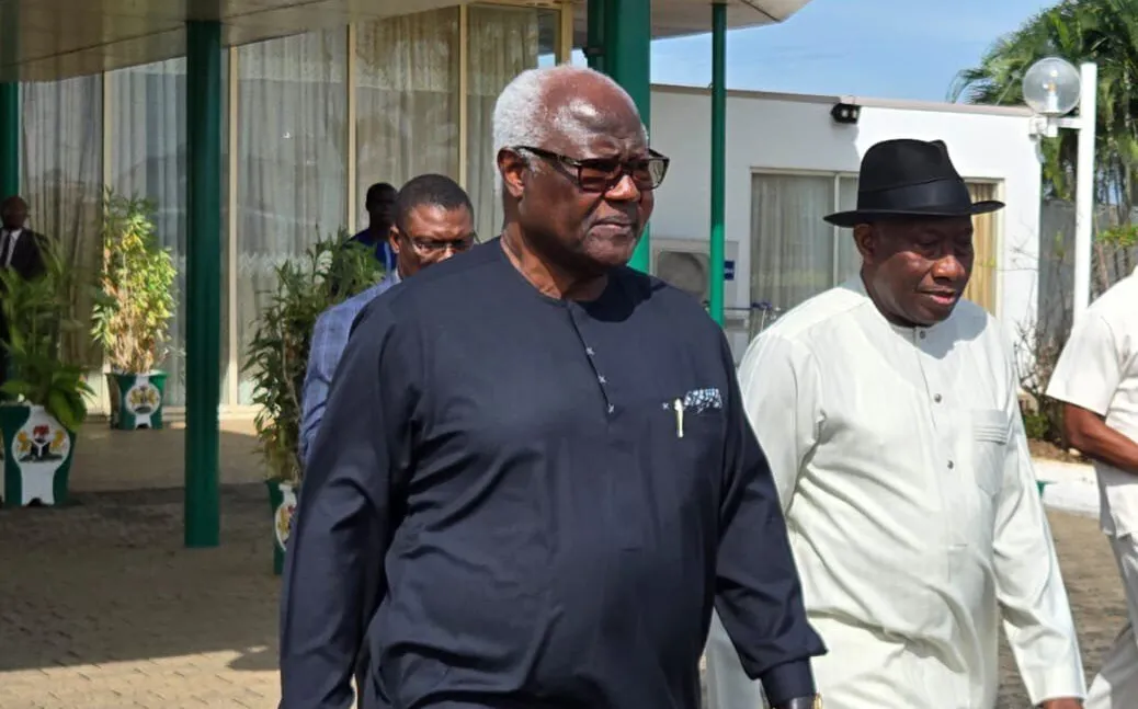 Ernest Bai Koroma Returns to Sierra Leone After Treason Case Dropped