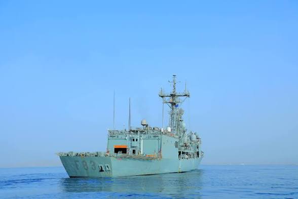 Somali Pirates Release Hijacked Ship and 17-Member Crew